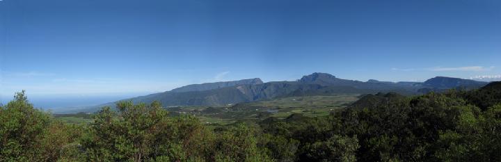 Piton des neiges.jpg